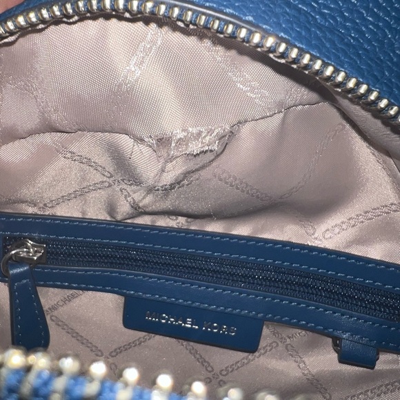 Micheal Kors Brooklyn large pebbled back pack (blue) - Picture 4 of 4